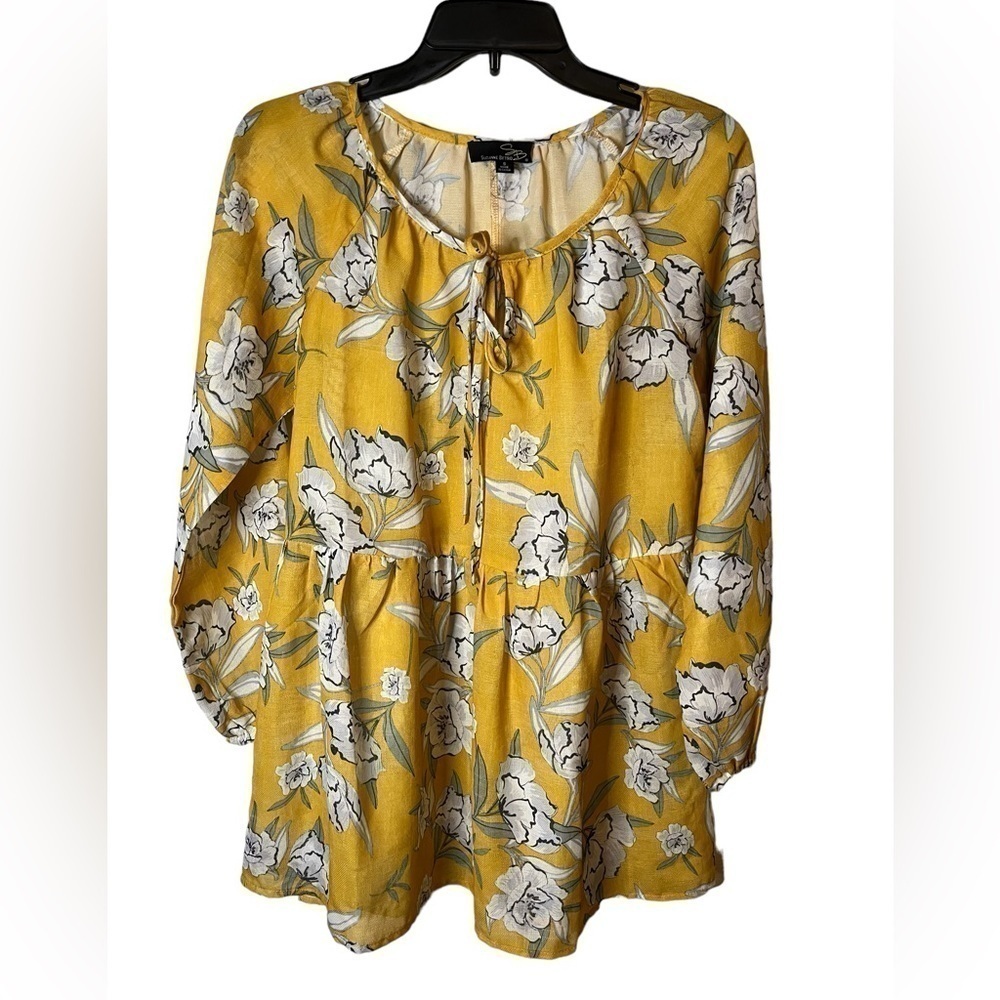 Suzanne Betro Floral Blouse